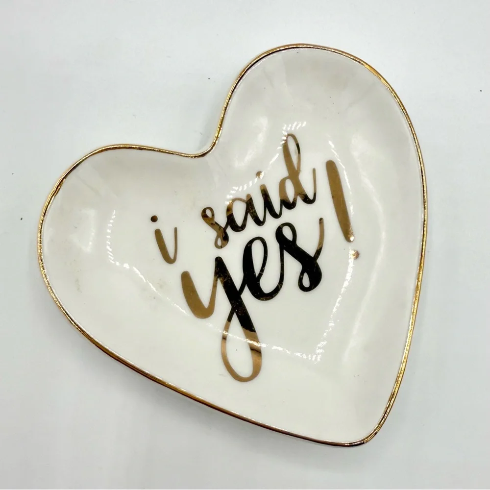 “I Said Yes!” Bride Heart-Shaped Ring Dish with Gold Trim
